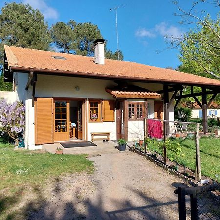 Chambres D'Hotes De Franc Мольез-е-Маа Экстерьер фото